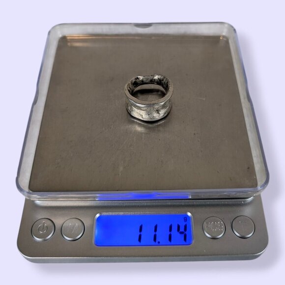 (2/$20) V. Chunky Distressed Silver Tone Ring - Picture 5 of 6